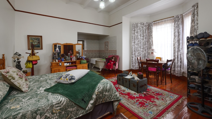 5 Bedroom Property for Sale in Bredasdorp Western Cape